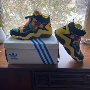 Jeremy Scott X Adidas Prime Skin Sneakers